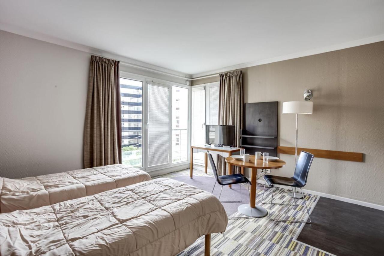 Guestready - Studio Cosy Pres Du Metro Issy-les-Moulineaux Exterior foto