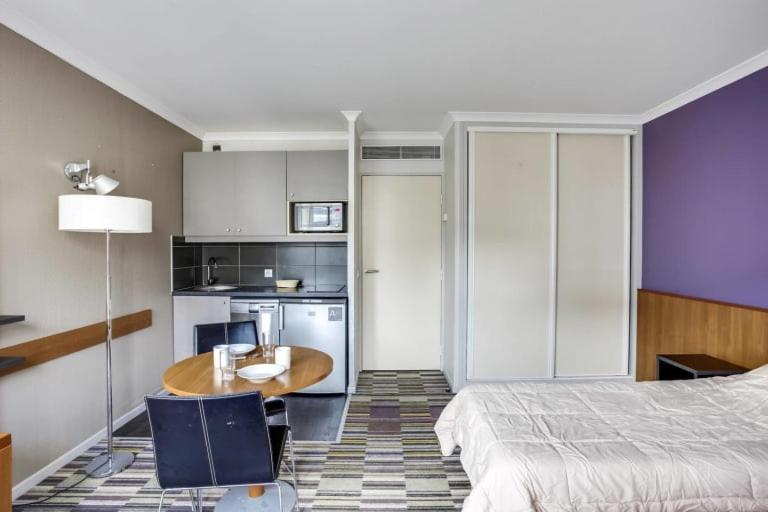 Guestready - Studio Cosy Pres Du Metro Issy-les-Moulineaux Exterior foto