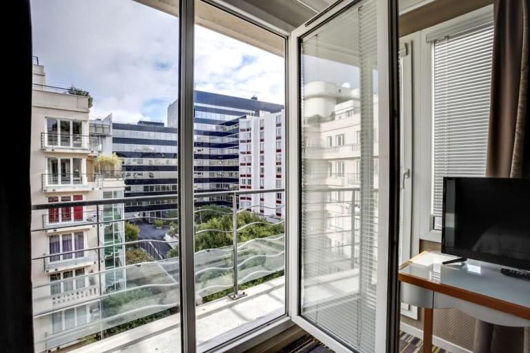 Guestready - Studio Cosy Pres Du Metro Issy-les-Moulineaux Exterior foto